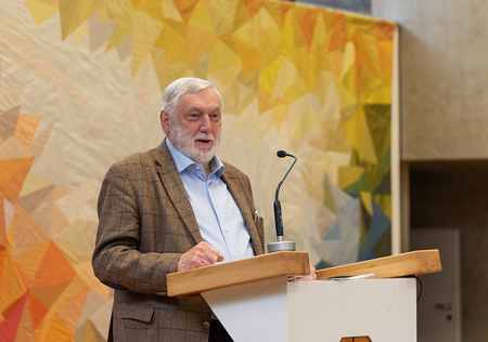 Fischler: Politik muss dringend Vertrauen zurückgewinnen